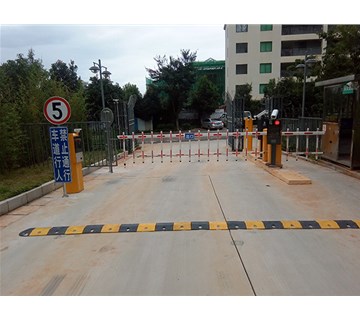 安裝「小區(qū)門禁車牌識別系統(tǒng)」的好處，90%的朋友都不知道！